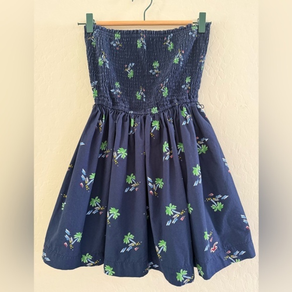 Hollister Dark Blue Skirt with Floral Accents